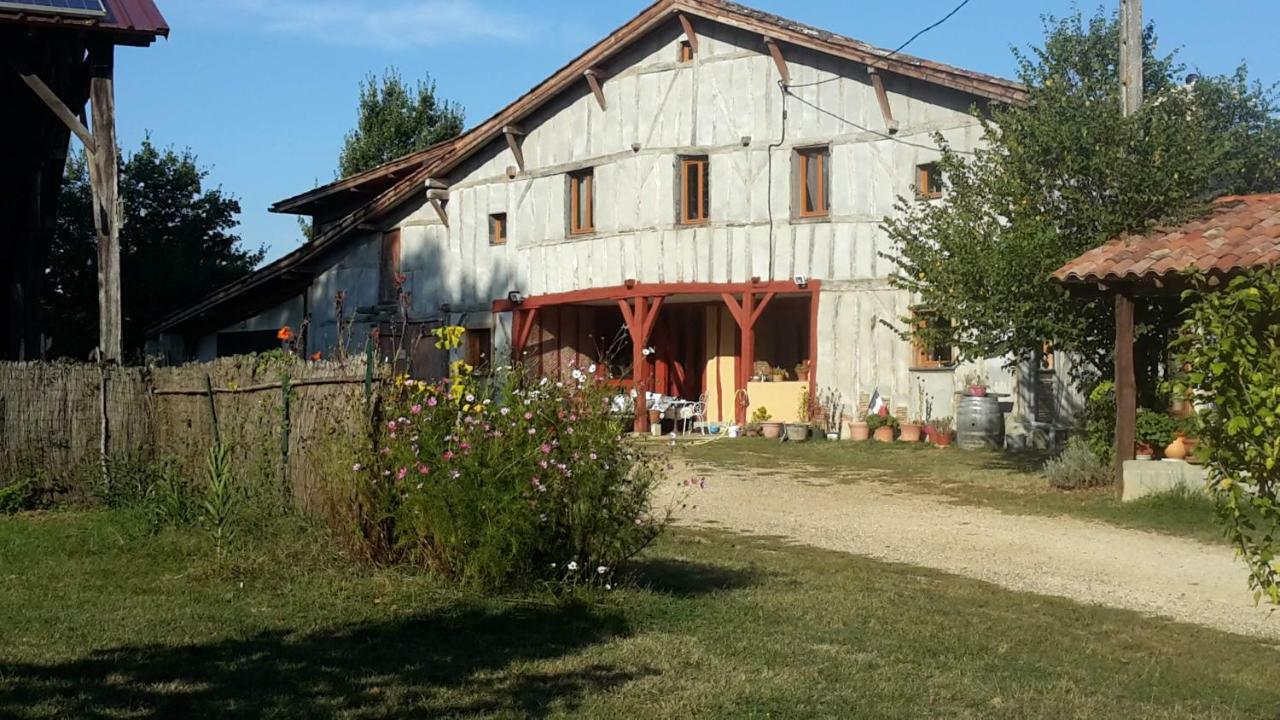 Arie - Chez Joelle Et Michel Hotel Demu Exterior foto